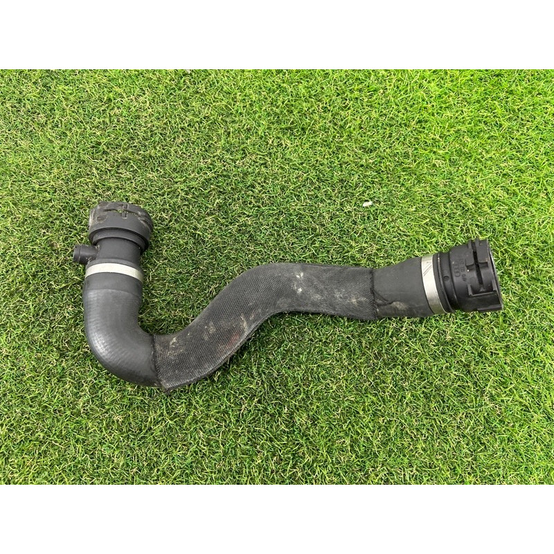 Патрубок (система охлаждения) AUDI A7 4G 2013 3.0 CGXB 4G0121049Q