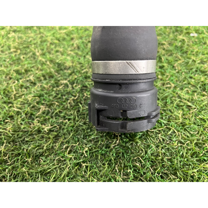 Патрубок (система охлаждения) AUDI A7 4G 2013 3.0 CGXB 4G0121049Q