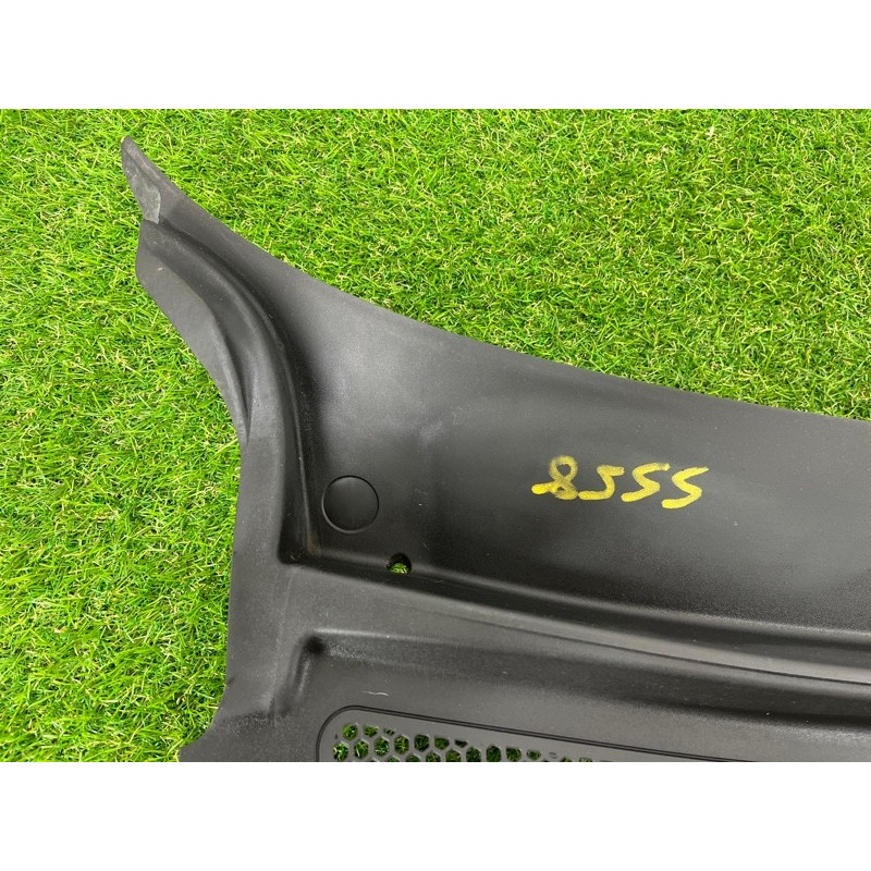 Жабо (кузов и элементы) AUDI A3 8V 2015 1.8 8V5819403B9B9