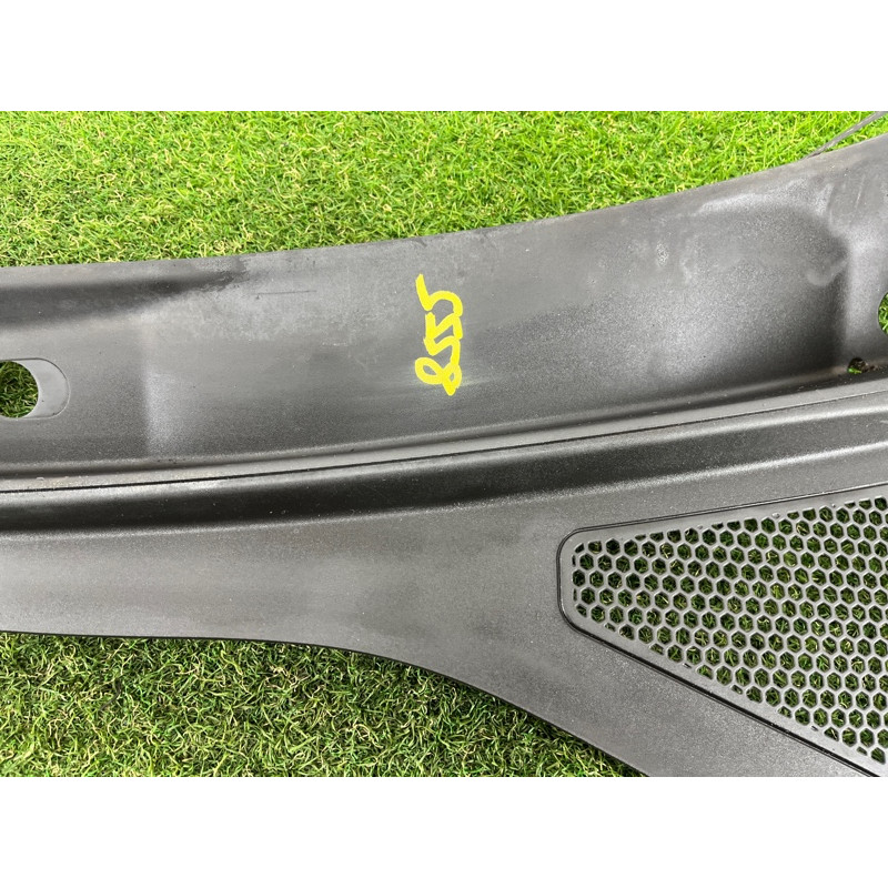 Жабо (кузов и элементы) AUDI A3 8V 2015 1.8 8V5819403B9B9