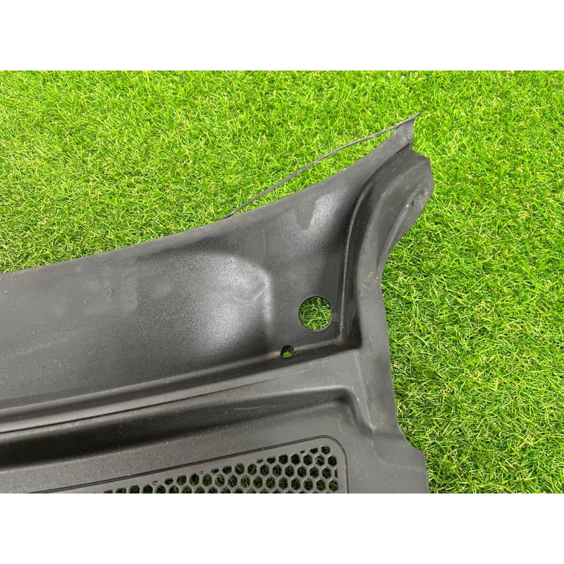 Жабо (кузов и элементы) AUDI A3 8V 2015 1.8 8V5819403B9B9