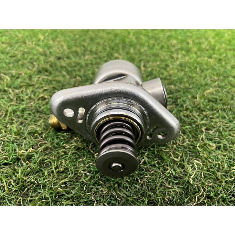 ТНВД (топливная система) AUDI A3 8V 2018 2.0 CZRA 06G127028D