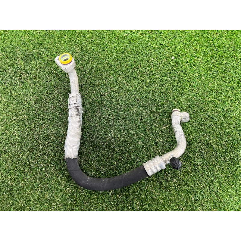 Трубка кондиціонера (обігрів та кондиціювання) BMW 5-series F10 2011 3.0 64539359041