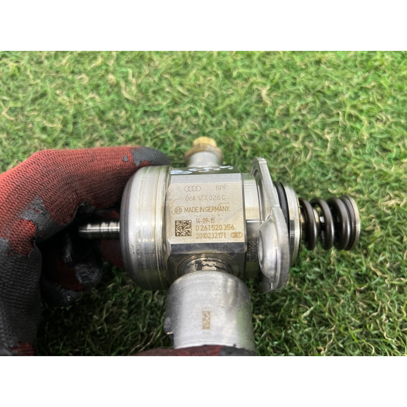 ТНВД (топливная система) AUDI A3 8V 2015 1.8 06K127026C