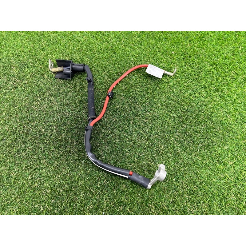 Клемма плюсовая (электрика) AUDI A3 8V 2018 2.0 CZRA 5Q0971228A