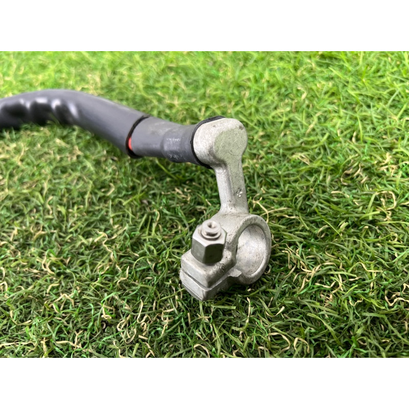 Клемма плюсовая (электрика) AUDI A3 8V 2018 2.0 CZRA 5Q0971228A