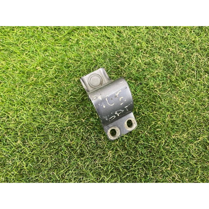 Петля багажника (кузов и элементы) AUDI A6 C5 2001 2.5 AKE 4b9827299b