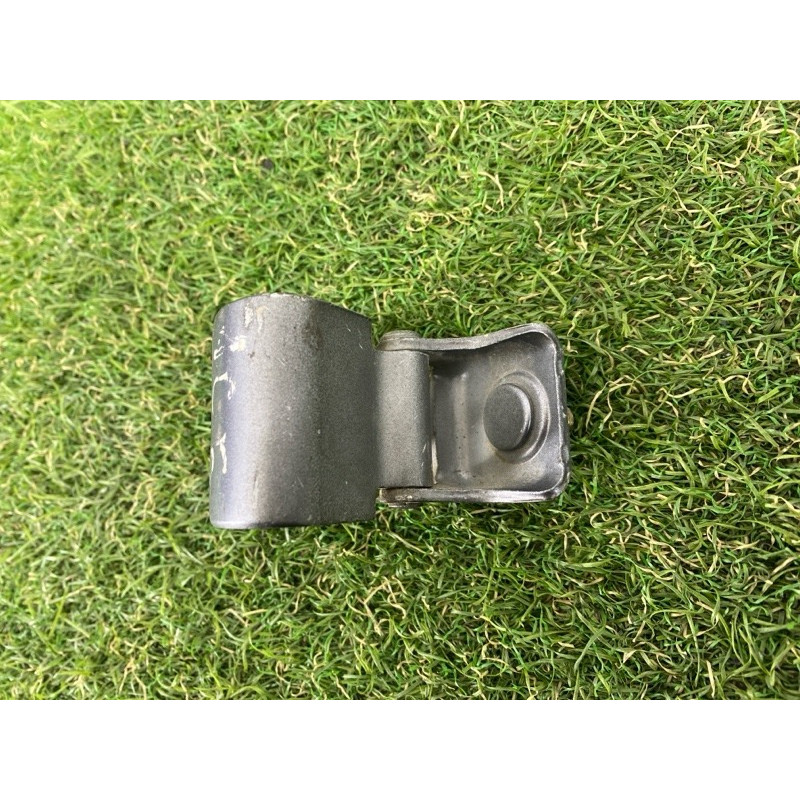 Петля багажника (кузов и элементы) AUDI A6 C5 2001 2.5 AKE 4b9827299b