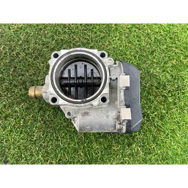 Дроссельная заслонка (электрика двигателя) BMW 2-series F22 2015 2.0 13547588625