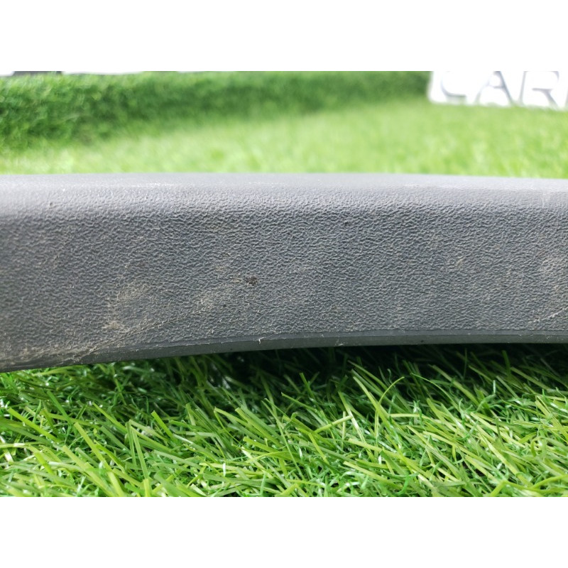 Молдинг крыла (кузов и элементы) Land Rover Freelander L314 1.8B