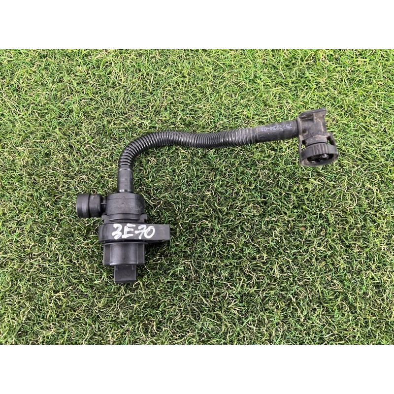 Клапан вентиляции топливного бака (топливная система) BMW X5 E70 2008 3.0 N52N 13907618643