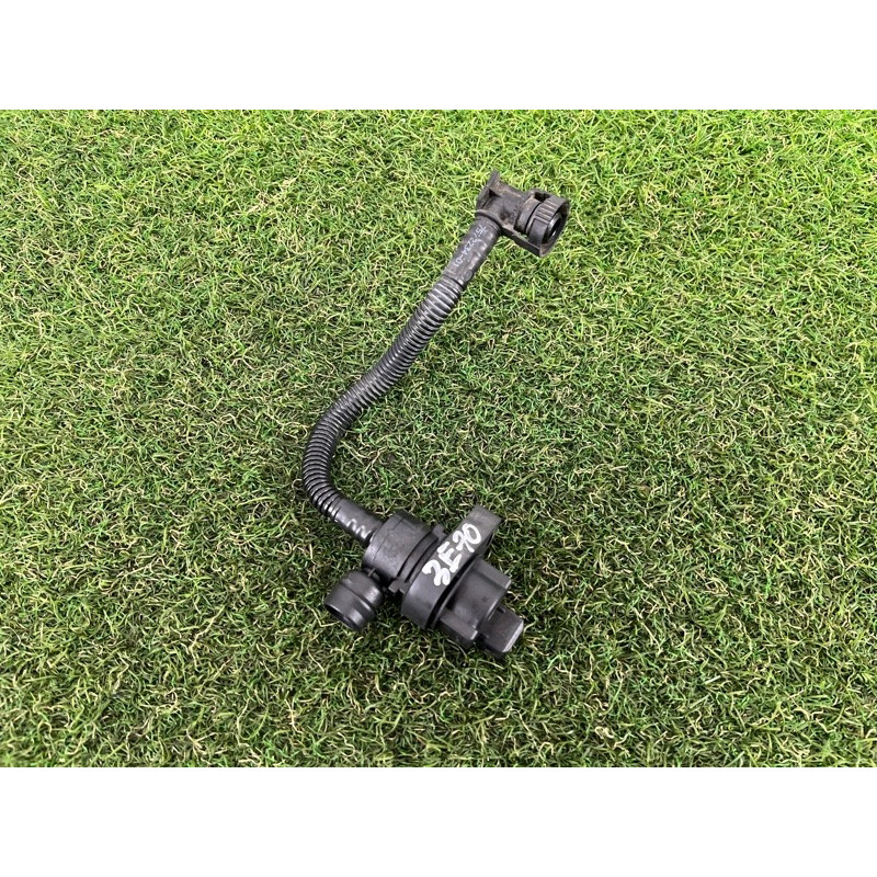 Клапан вентиляции топливного бака (топливная система) BMW X5 E70 2008 3.0 N52N 13907618643