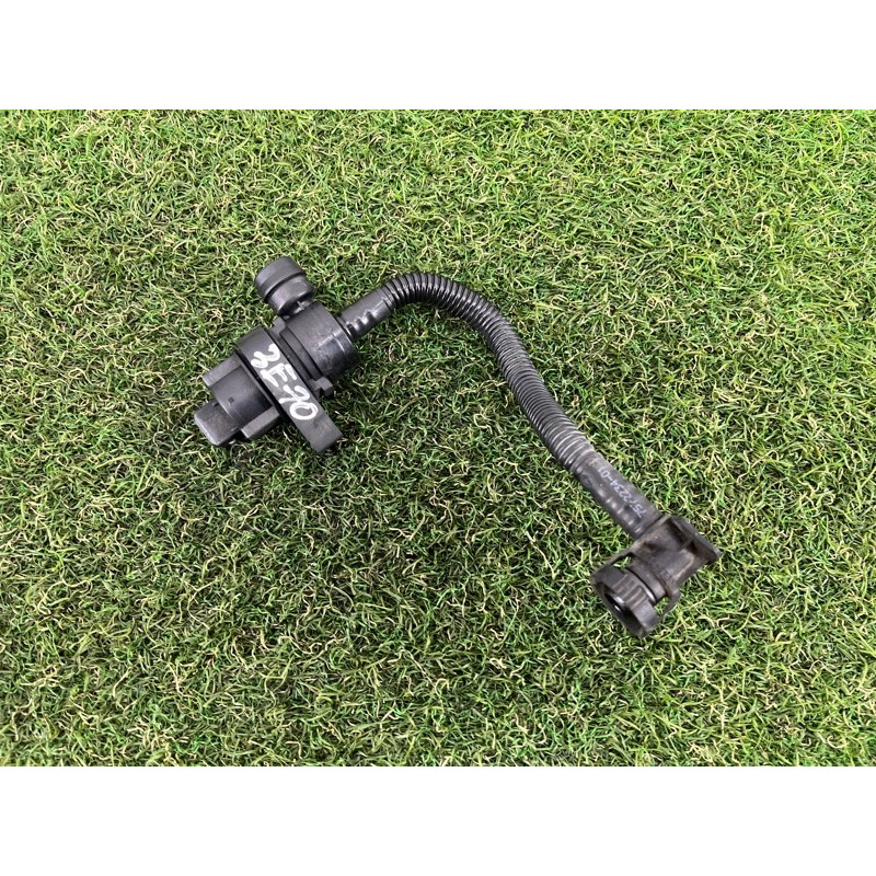 Клапан вентиляции топливного бака (топливная система) BMW X5 E70 2008 3.0 N52N 13907618643