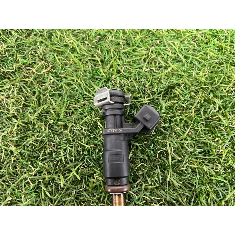 Форсунка топливная (топливная система) BMW X5 E70 2008 3.0 N52N 13537531634