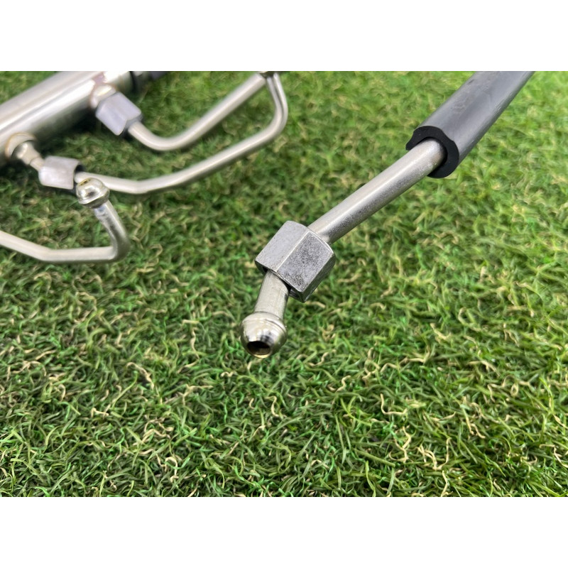 Топливная рампа (топливная система) BMW 2-series F22 2015 2.0 13537585411