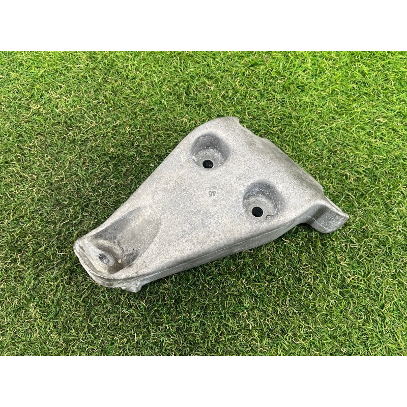 Кронштейн подушки двигателя (кронштейны двигателя) BMW 2-series F22 2015 2.0 22116788609