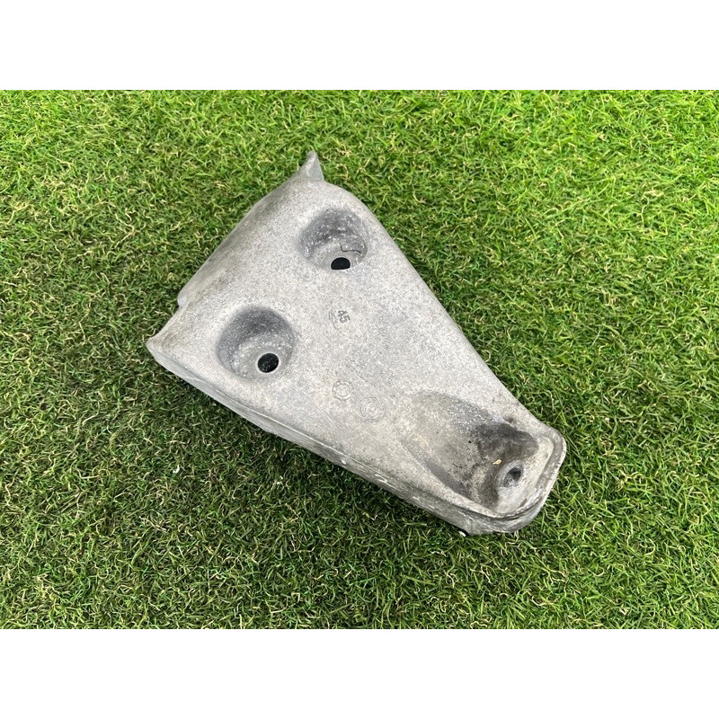 Кронштейн подушки двигателя (кронштейны двигателя) BMW 2-series F22 2015 2.0 22116788609