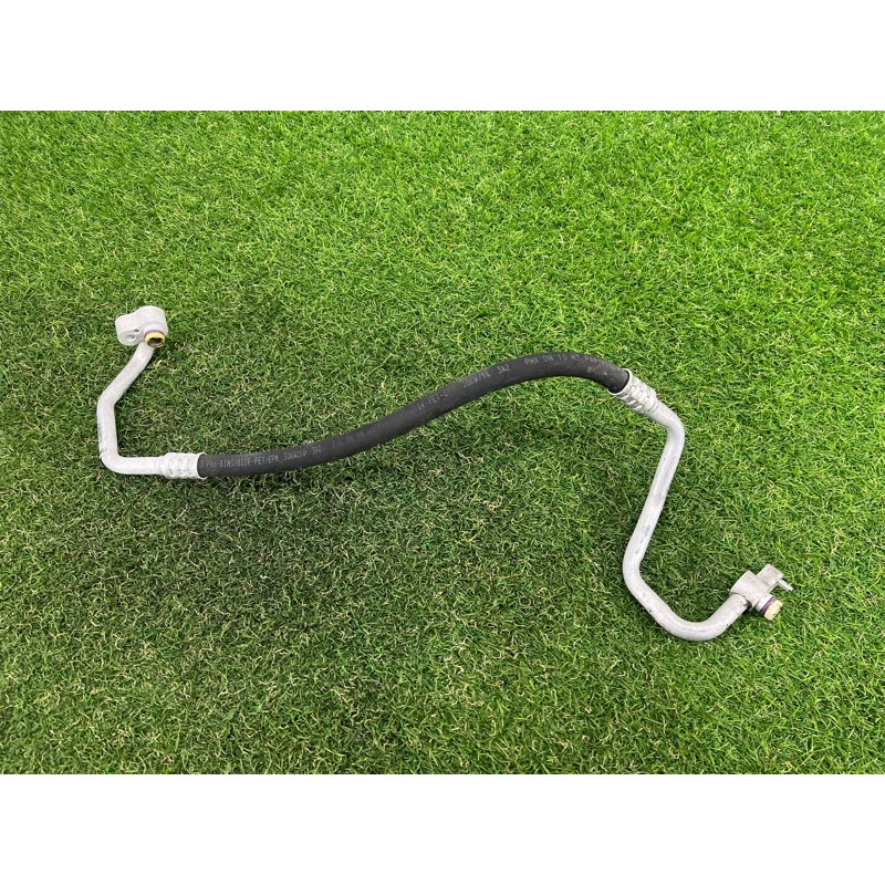 Трубка кондиционера (отопление и кондиционирование) BMW 2-series F22 2015 2.0 64539213844