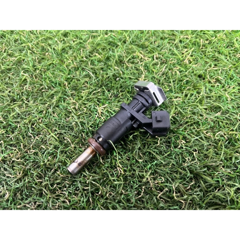 Форсунка топливная (топливная система) BMW 5-series F10 2011 3.0 13537531634