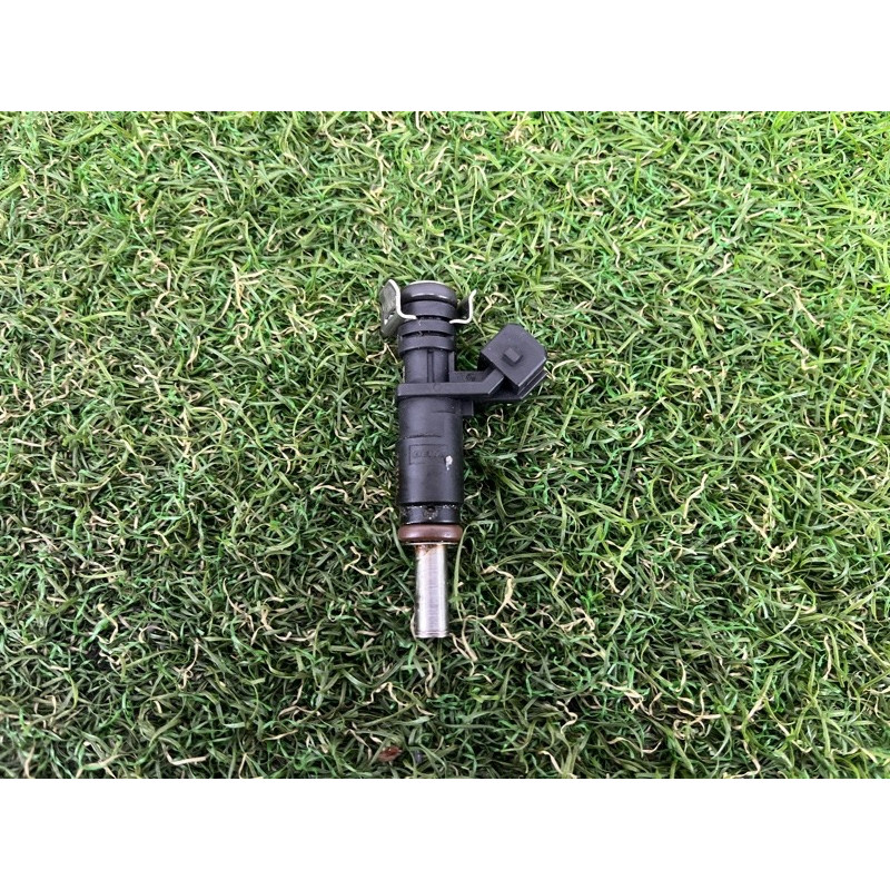 Форсунка топливная (топливная система) BMW 5-series F10 2011 3.0 13537531634