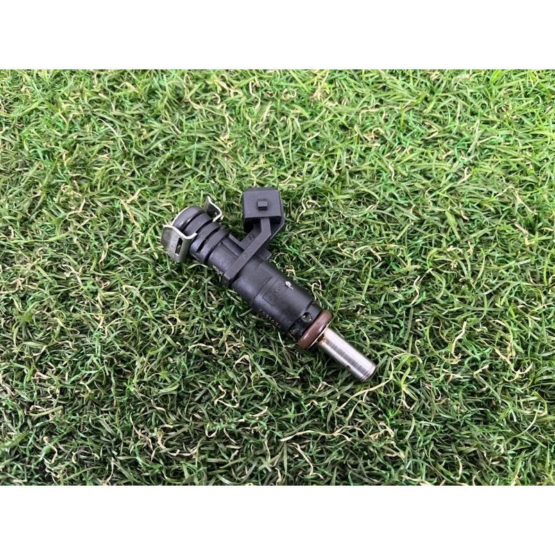 Форсунка топливная (топливная система) BMW 5-series F10 2011 3.0 13537531634