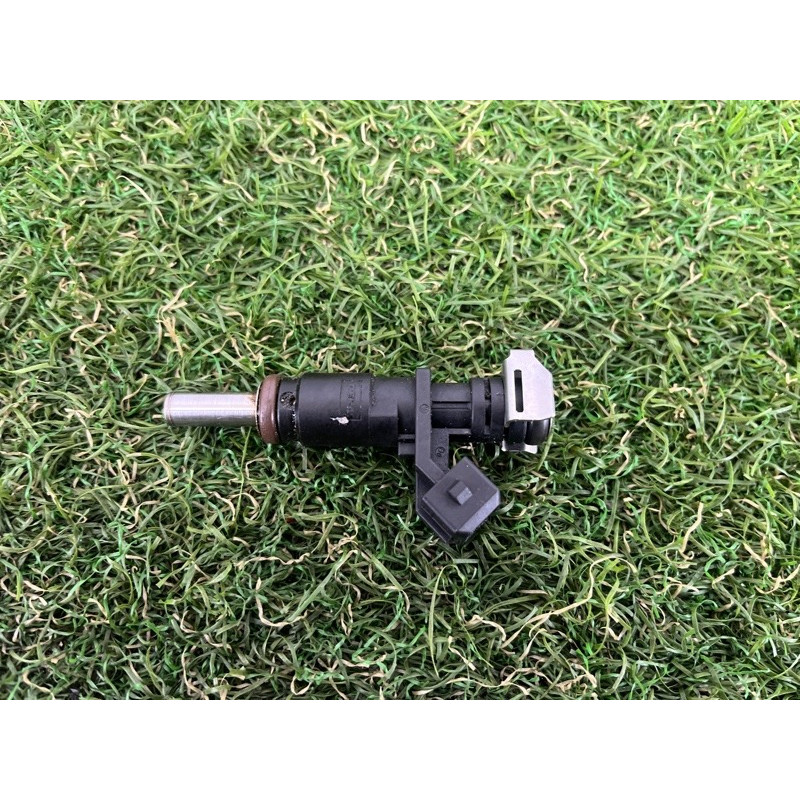 Форсунка топливная (топливная система) BMW 5-series F10 2011 3.0 13537531634