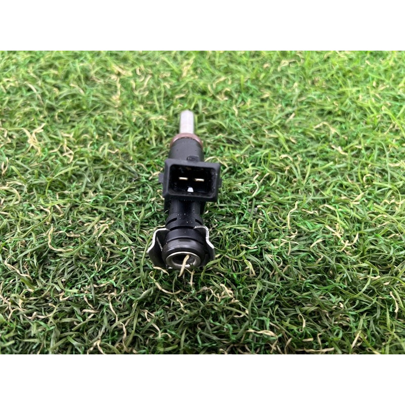 Форсунка топливная (топливная система) BMW 5-series F10 2011 3.0 13537531634