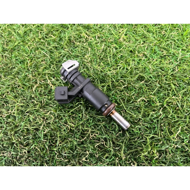 Форсунка топливная (топливная система) BMW 5-series F10 2011 3.0 13537531634