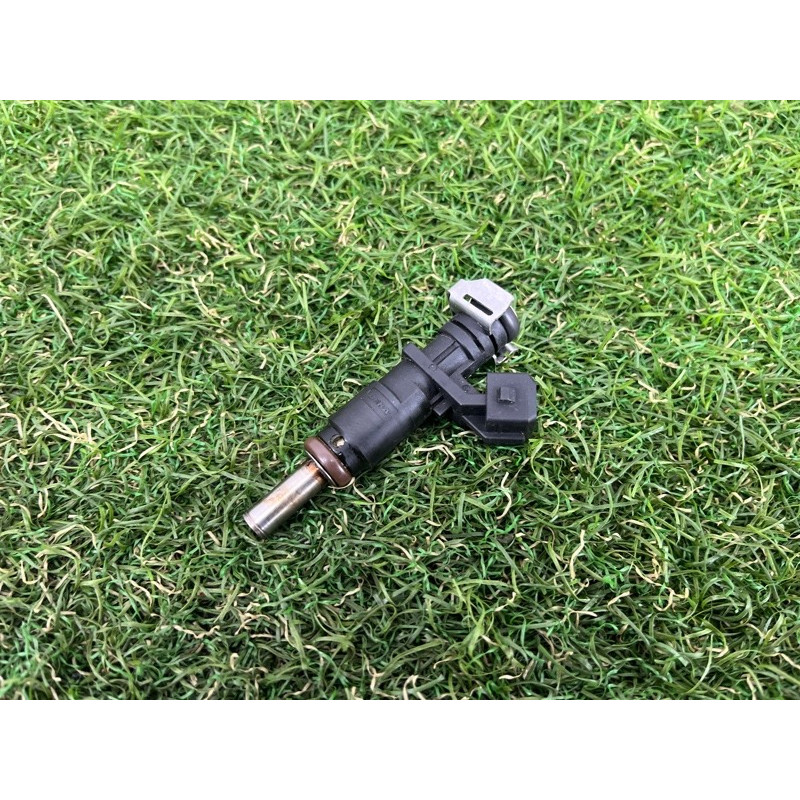 Форсунка топливная (топливная система) BMW 5-series F10 2011 3.0 13537531634