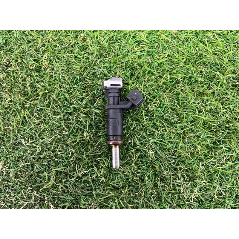 Форсунка топливная (топливная система) BMW 5-series F10 2011 3.0 13537531634