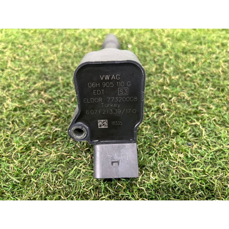 Катушка зажигания (электрика двигателя) AUDI A3 8V 2018 2.0 CZRA 06H905110G