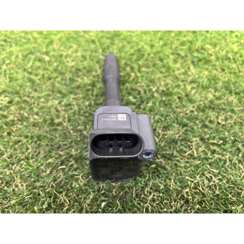 Катушка зажигания (электрика двигателя) AUDI A3 8V 2018 2.0 CZRA 06H905110G