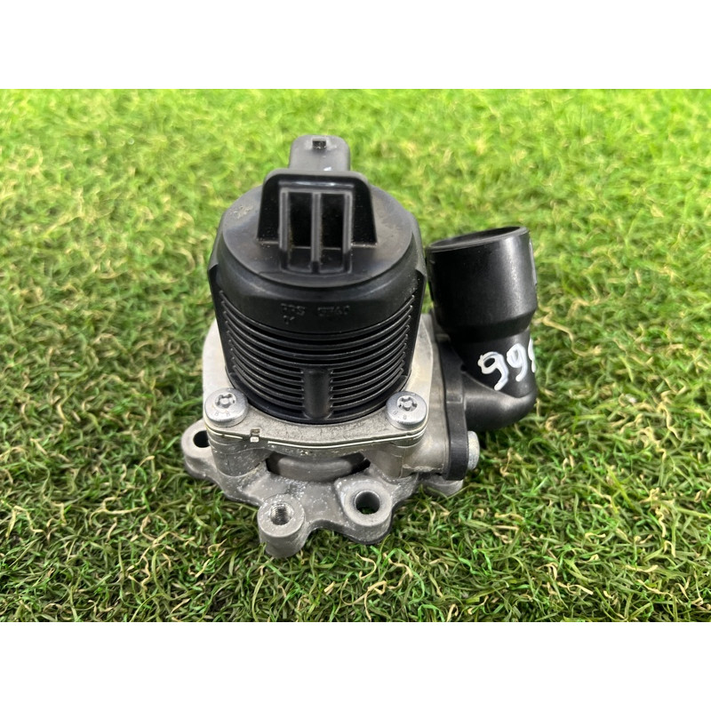 Клапан ЕГР (двигатель и элементы) AUDI A3 8V 2018 2.0 CZRA 06K131097K