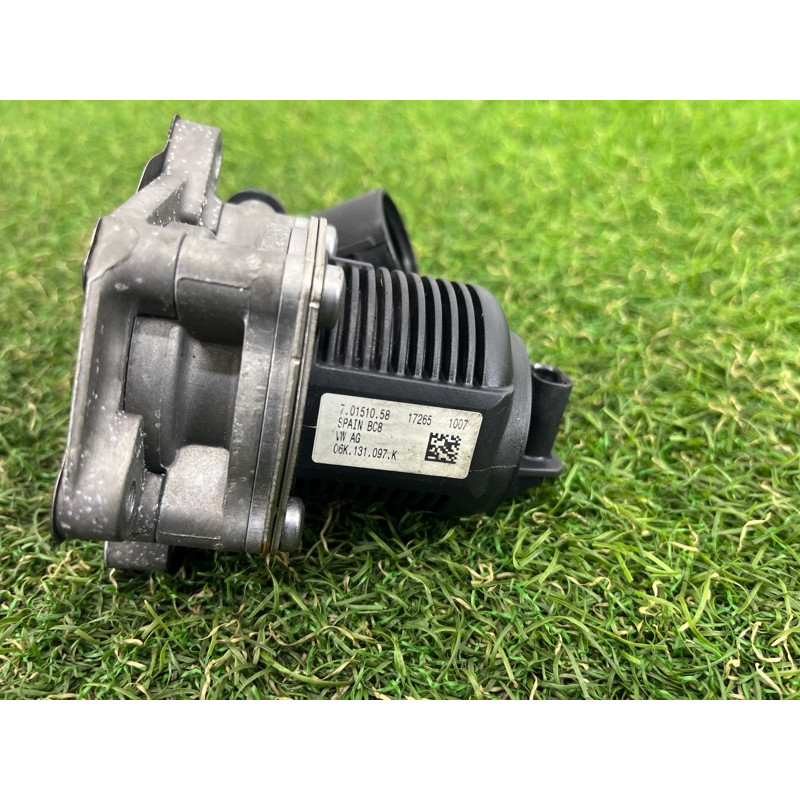 Клапан ЕГР (двигатель и элементы) AUDI A3 8V 2018 2.0 CZRA 06K131097K