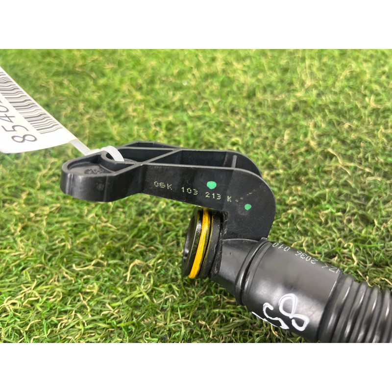 Трубка вентиляции картерных газов (двигатель и элементы) AUDI A3 8V 2018 2.0 CZRA 06K103213K