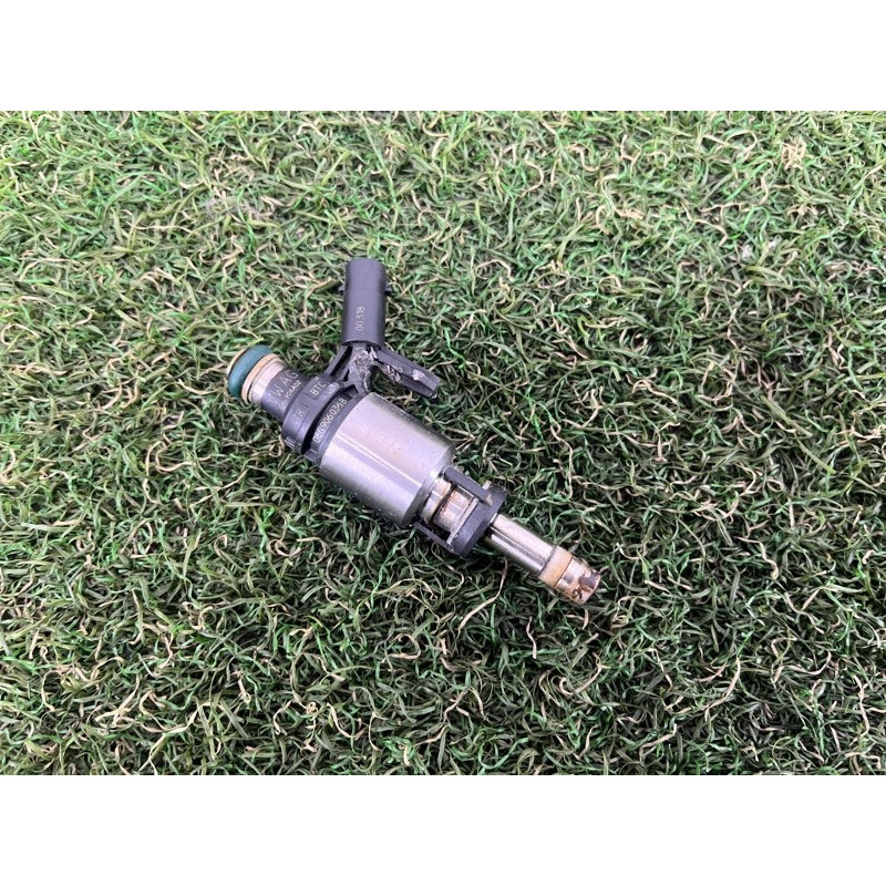 Форсунка топливная (топливная система) AUDI A3 8V 2018 2.0 CZRA 06G906036B