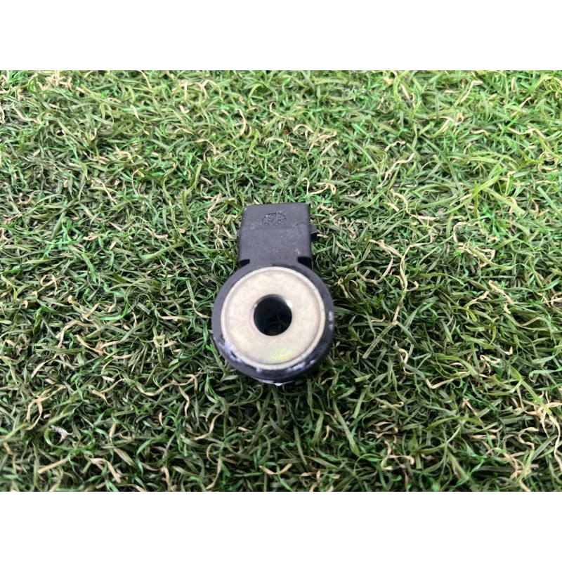 Датчик детонации (электрика двигателя) BMW 2-series F22 2015 2.0 13627598861