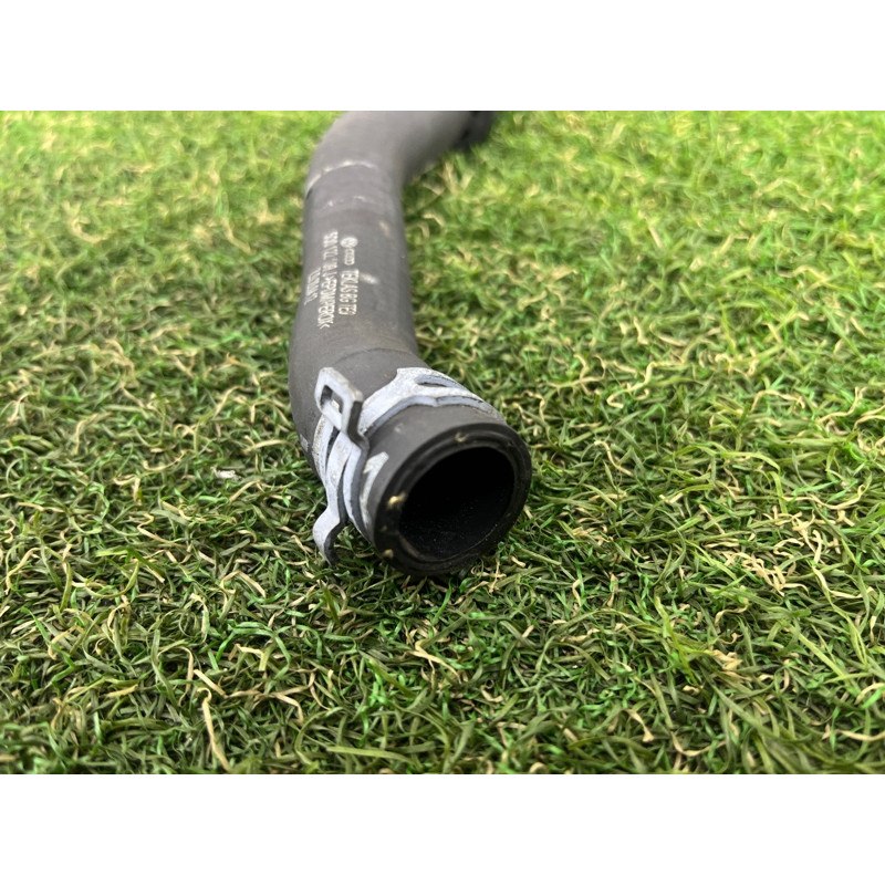 Патрубок (система охлаждения) AUDI A3 8V 2018 2.0 CZRA 5Q0122109J