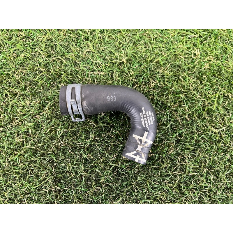 Патрубок (система охлаждения) AUDI A3 8V 2015 1.8 5Q0121096