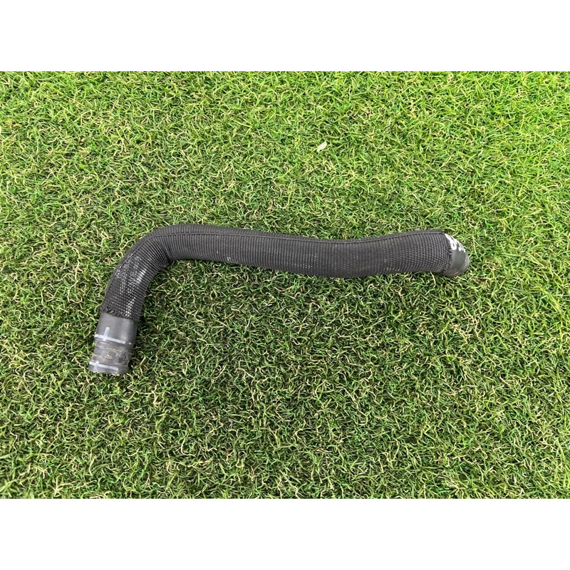 Патрубок (система охлаждения) AUDI A3 8V 2015 1.8 5Q0121058R