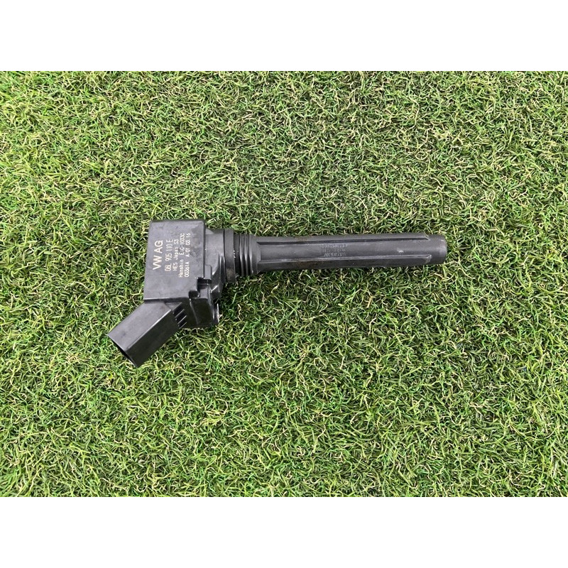 Катушка зажигания (электрика двигателя) AUDI A4 B9 2017 2.0 06L905110E