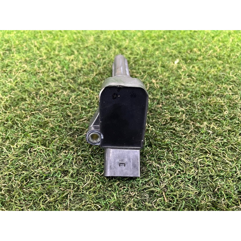 Катушка зажигания (электрика двигателя) AUDI A4 B9 2017 2.0 06L905110E