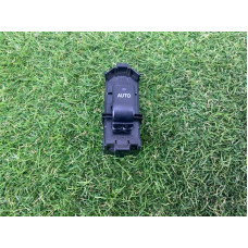 Кнопка стеклоподъемника