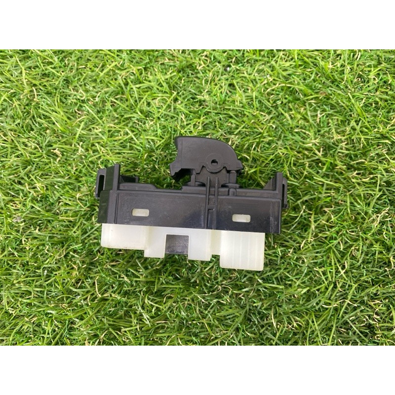 Кнопка стеклоподъемника (электрика / кнопки) Lexus RX XU30 2007 3.0 1MZ-FE 8403048070