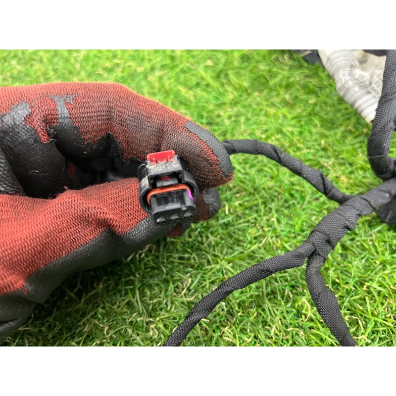 Проводка форсунок (электрика двигателя) AUDI A3 8V 2018 2.0 CZRA 06L971627T