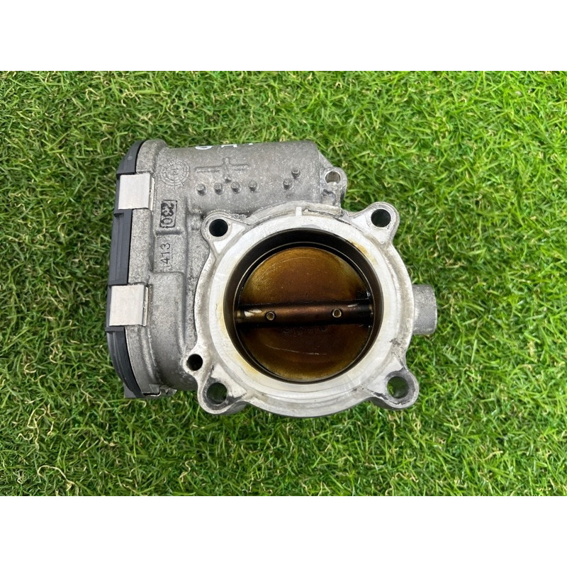 Дроссельная заслонка (электрика двигателя) AUDI A4 B9 2017 2.0 06K133062M