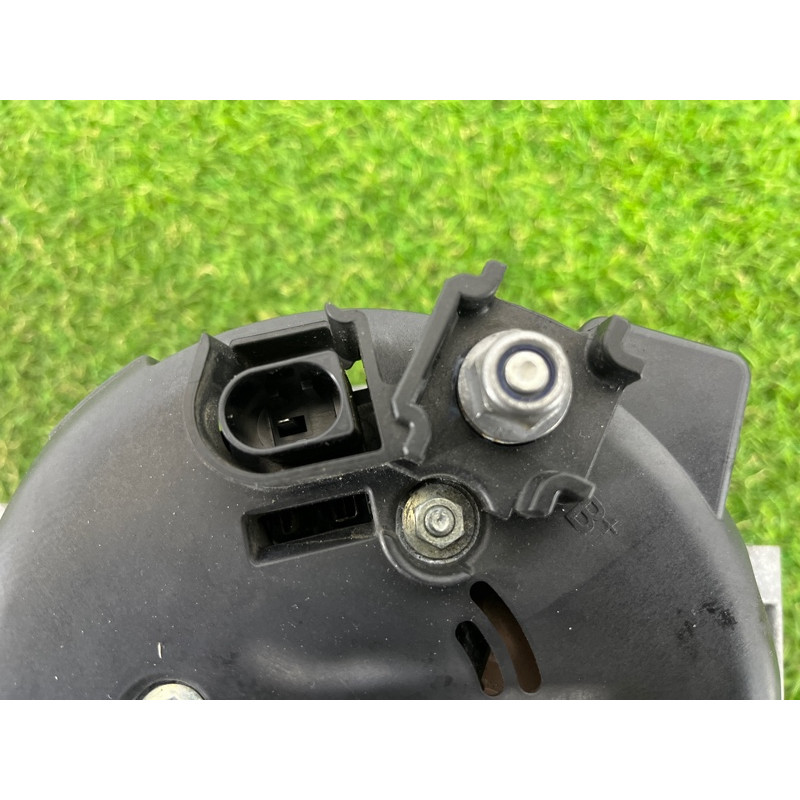 Генератор (электрика) AUDI A4 B9 2017 2.0 06L903024C