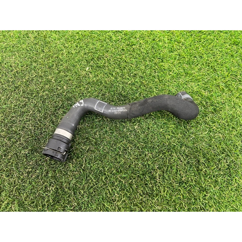 Шланг (система охолодження) AUDI A4 B9 2017 2.0 8W0122073F