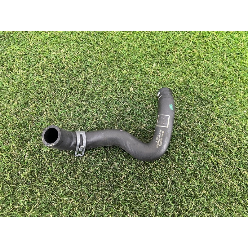 Патрубок (система охлаждения) AUDI A4 B9 2017 2.0 8W0122448A