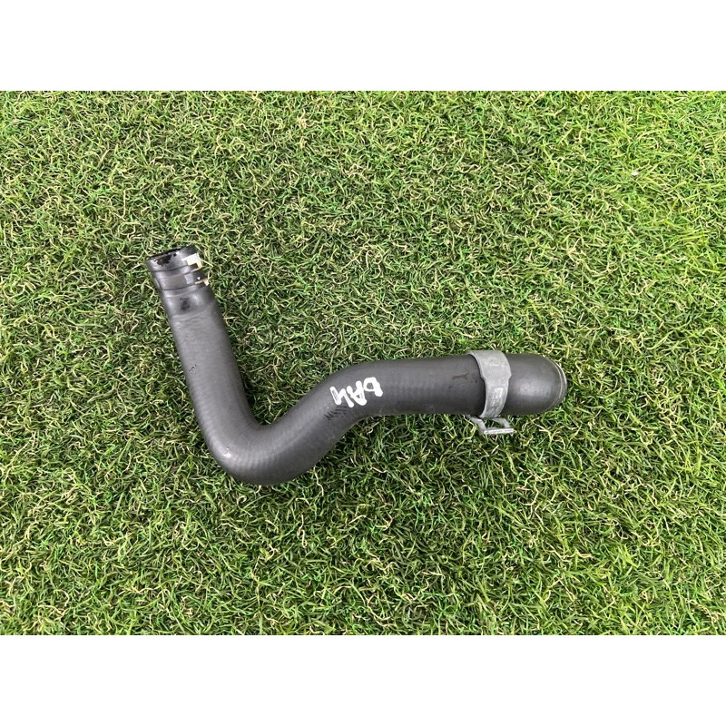 Патрубок (система охлаждения) AUDI A4 B9 2017 2.0 8W0122448A